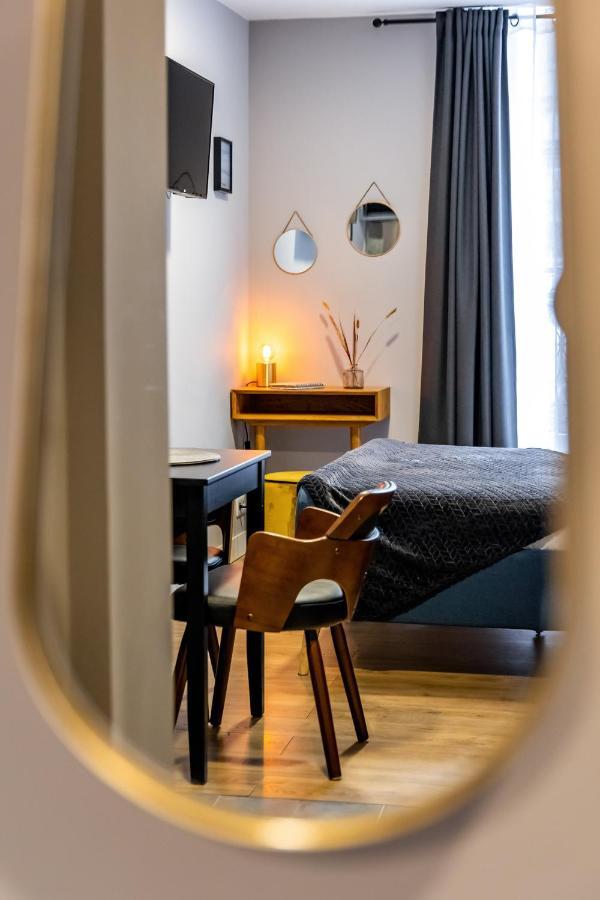 Escapade Place 11 - N2 Studio - Dinan Centre Kültér fotó